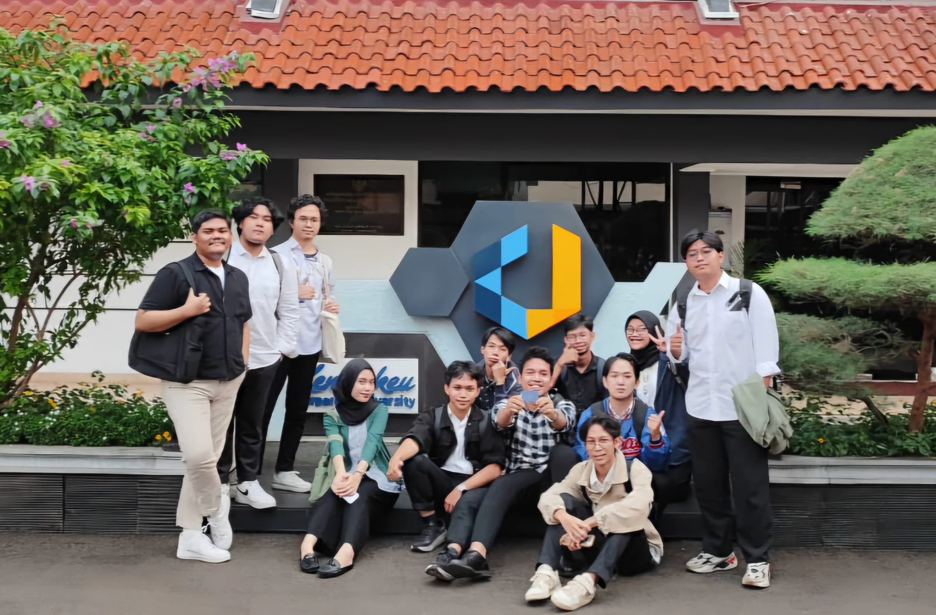 Ministry of Finance Member