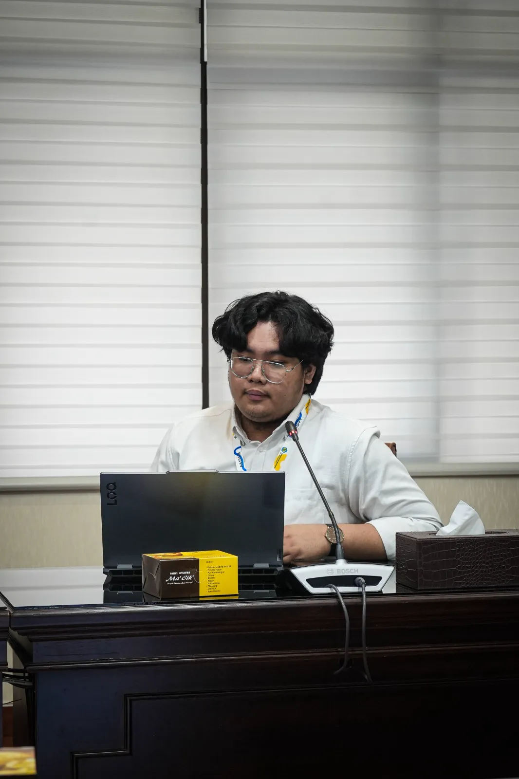 Hibatillah during internship final presentation